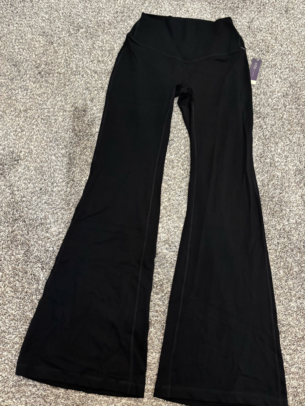 NYDJ activewear high rise sculpting Black Flare leggings Yoga Pants Sz Medium